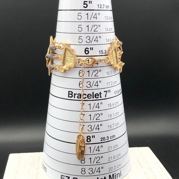 Plunder Bracelet 8" Breezy 3 Strands White Gray Bead Gold Tone Metal Disk Bangle - Picture 5 of 6